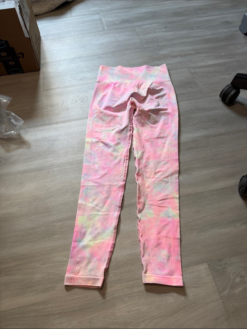 Tye dye scrunched leggings size medium
